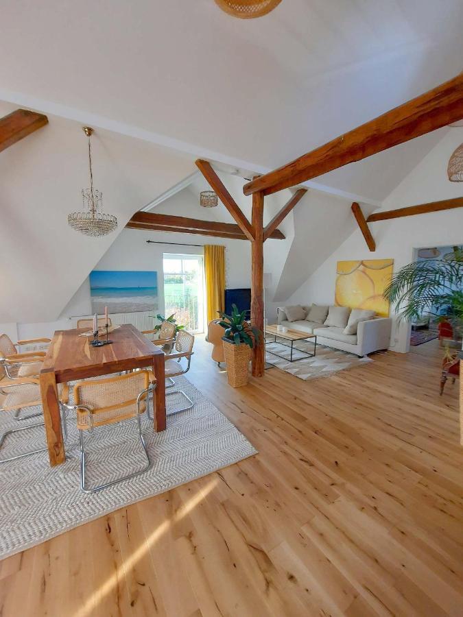 Luxurioeses Loft Mit Schoenem Blick Tremsbüttel Exterior foto
